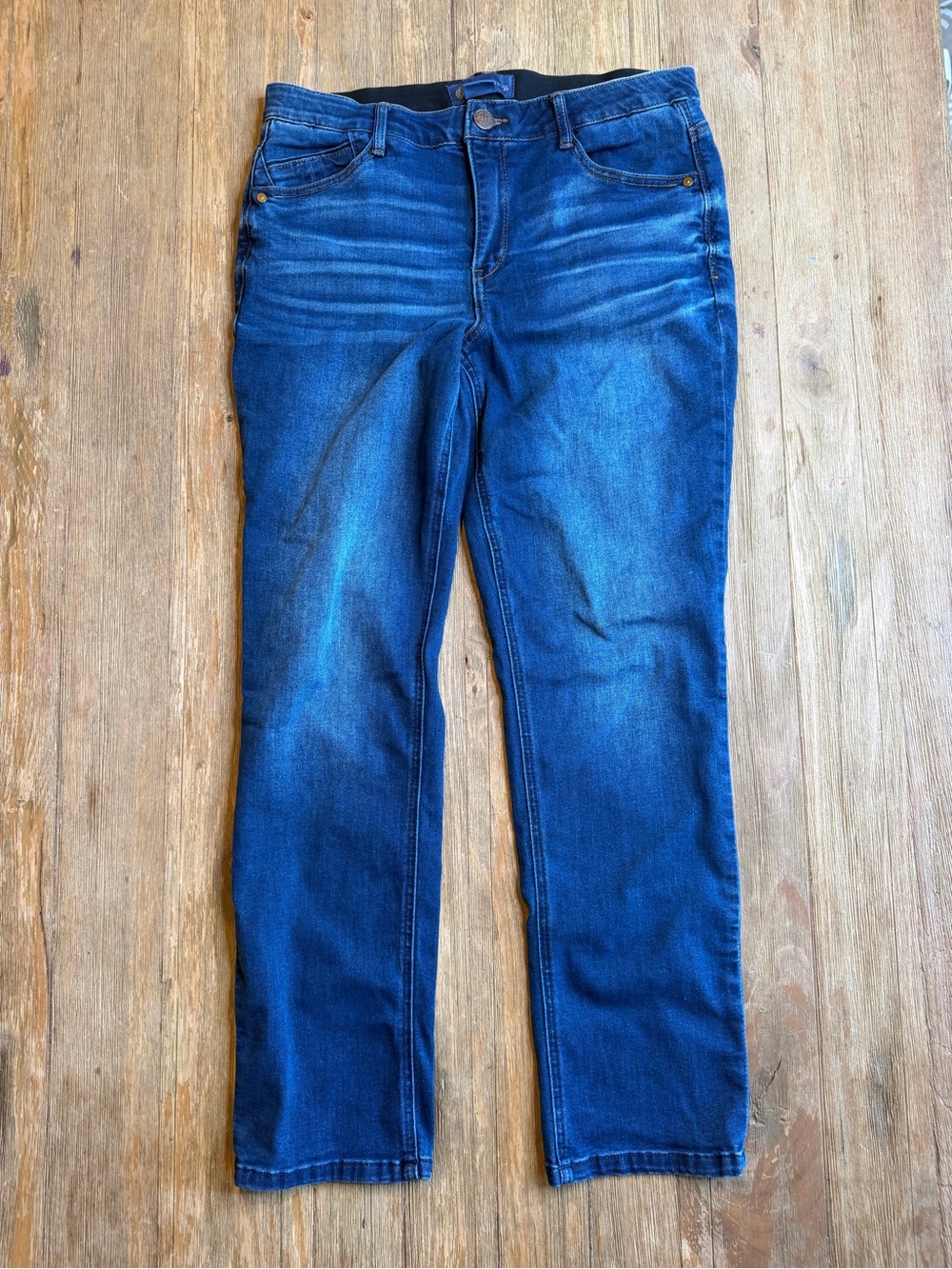 Democracy Women's Blue Straight-Leg Jeans